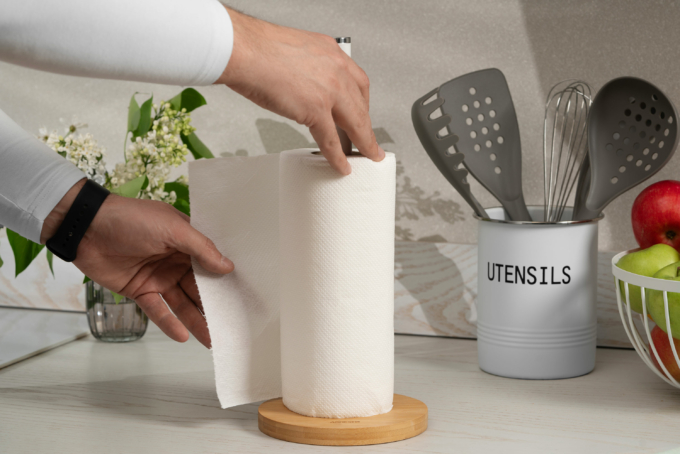 ARDESTO Paper Towel Holder Midori 15х34cm, metal, bamboo, white AR0913WB