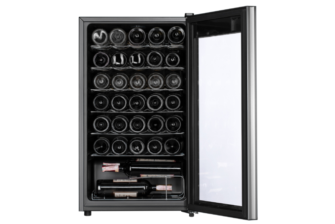 ARDESTO Wine cooler, 84.2x48x44, freez.-96L, 1 zone, bottles -34, ST, display int, black