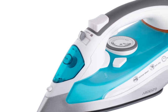 ARDESTO Iron IR-C2228-TQ, 2200W, 280ml, steam boost, ceramic soleplate, blue