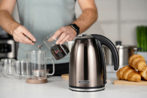 ARDESTO Electric kettle EKL-F340BRZ, 1.7L, metal, gloss, STRIX, bronze