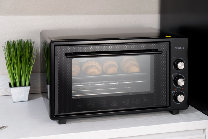 ARDESTO Mini Electrical Oven MEO-S40GB black