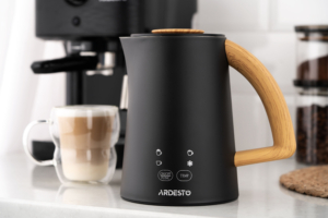 ARDESTO frother and heaterMBC-Y500B, 500ml, 500W, black