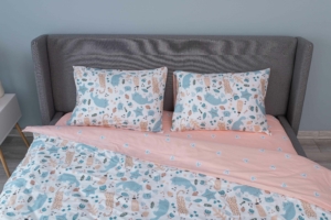 ARDESTO Bedding set 1.5 Gloria, sateen, duvet cover160x220cm, bed sheet 160x220cm, pillowcases (2) 50x70cm, 100% cotton, cats peach