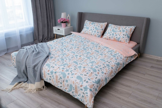 ARDESTO Bedding set 1.5 Gloria, sateen, duvet cover160x220cm, bed sheet 160x220cm, pillowcases (2) 50x70cm, 100% cotton, cats peach