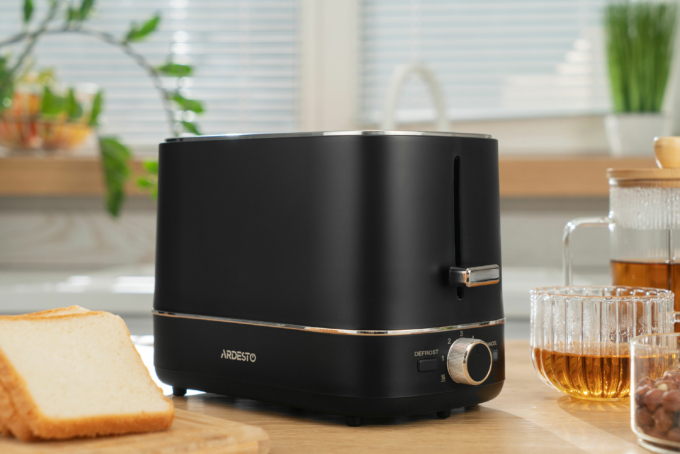 ARDESTO Toaster T-F420B, 800W, plastic, 2 slots, black