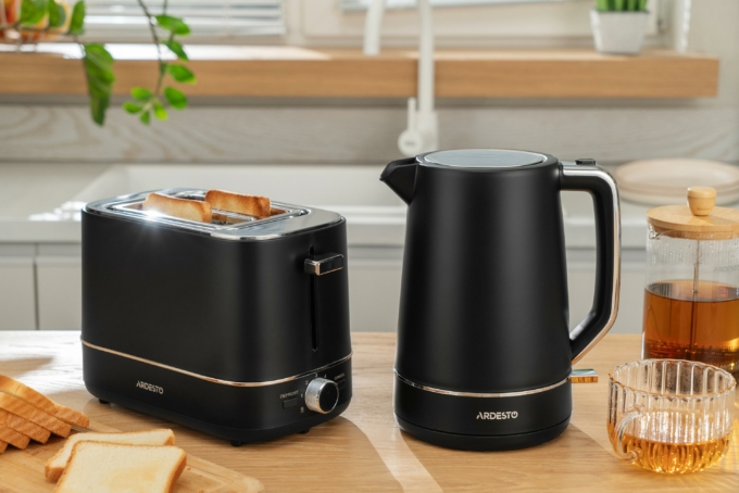 ARDESTO Toaster T-F420B, 800W, plastic, 2 slots, black