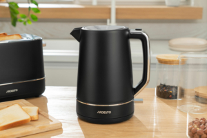 ARDESTO Toaster T-F420B, 800W, plastic, 2 slots, black
