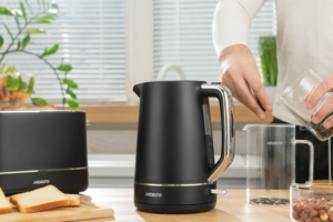 ARDESTO Toaster T-F420B, 800W, plastic, 2 slots, black