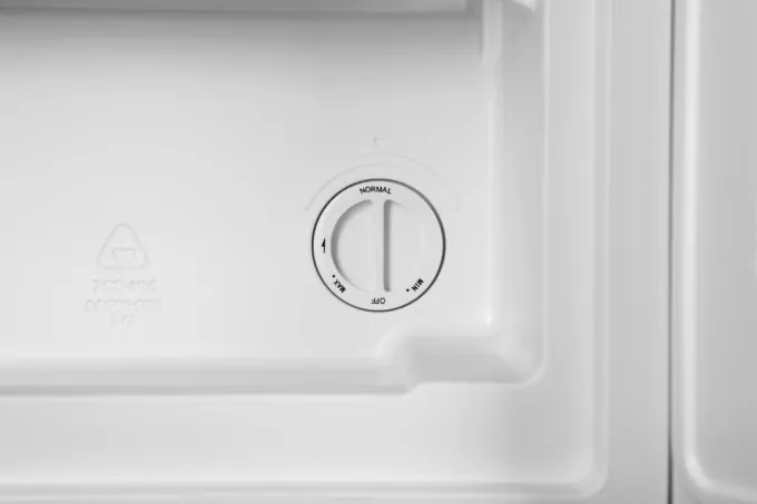 ARDESTO Freezer, 84.5×47.5×44.5, 60L, A+, ST, white