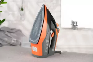 ARDESTO Iron IR-C2233-GR, 2200W, 340ml, steam boost, ceramic soleplate, black-orange