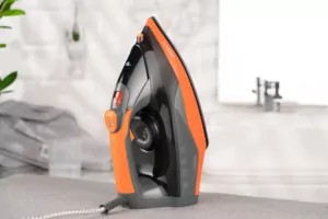 ARDESTO Iron IR-C2233-GR, 2200W, 340ml, steam boost, ceramic soleplate, black-orange