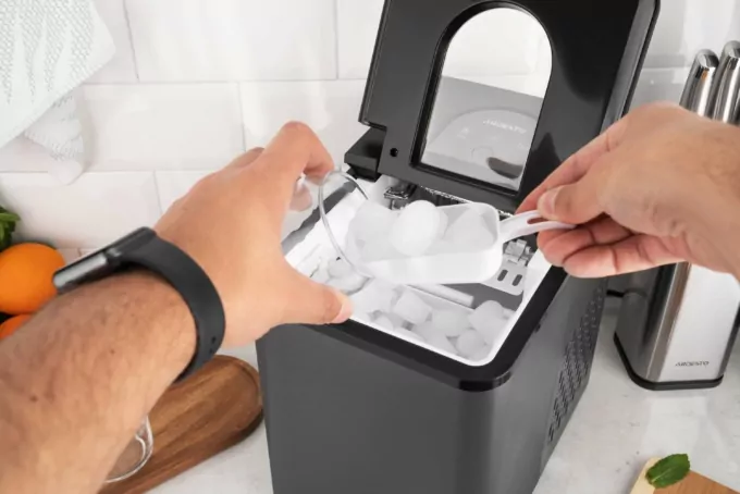 Ice Maker ARDESTO IM-A1200B