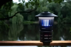 ARDESTO mosquito killer lantern, 5W, 2.5-5 hours oper. time, 6000-6500K, battery cap. 2000 mAh., USB-C/USB-A, black
