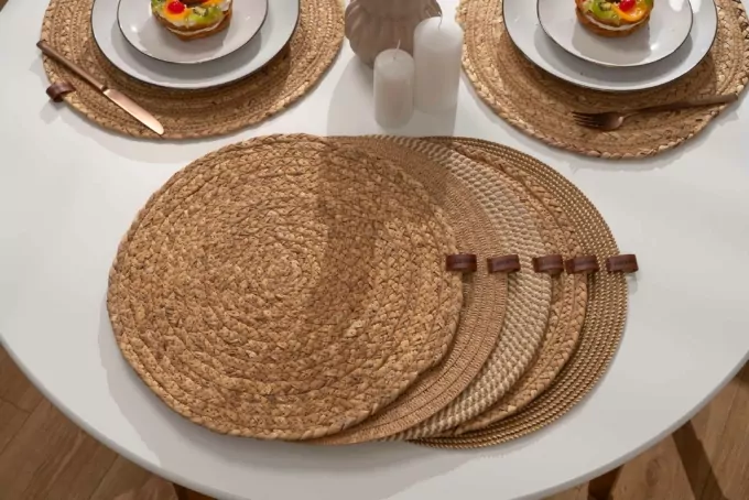 ARDESTO Serving mat, 38cm, polyester, paper twine, round