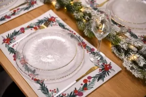 ARDESTO Serving napkin Happy Holidays 30х45cm, 90% polyester, 10% cotton, white wreath